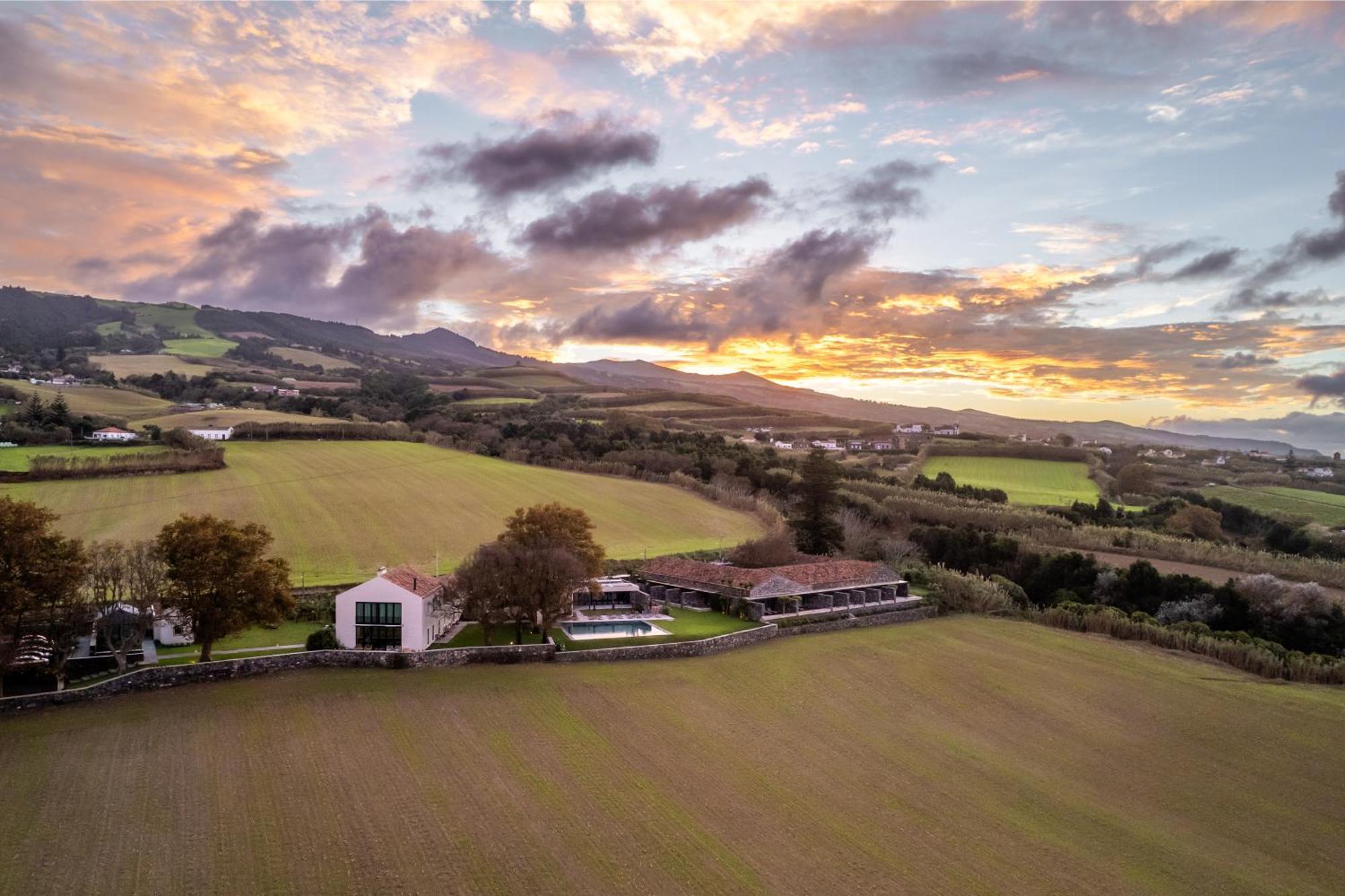 Sensi Azores Nature And Hotel 5*